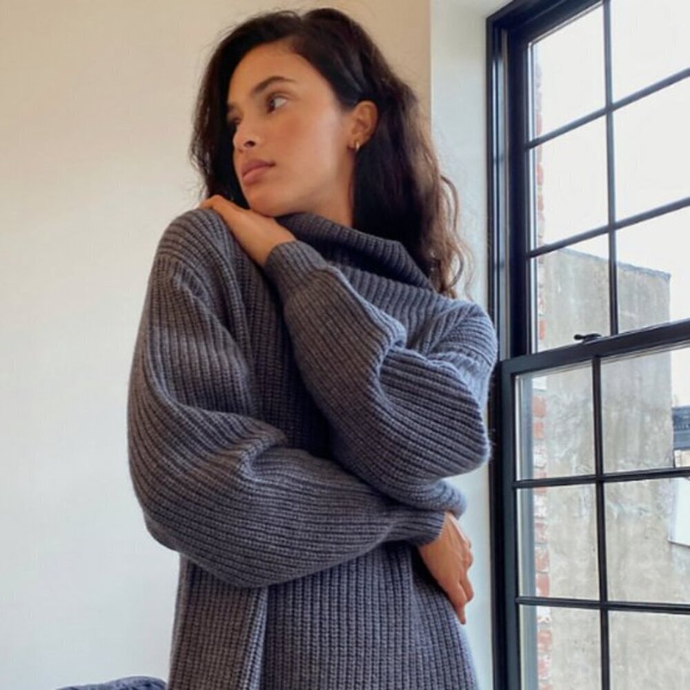 Aritzia Wilfred Montpellier 100% Merino Wool Sweater Grey Size Large - Picture 3 of 8
